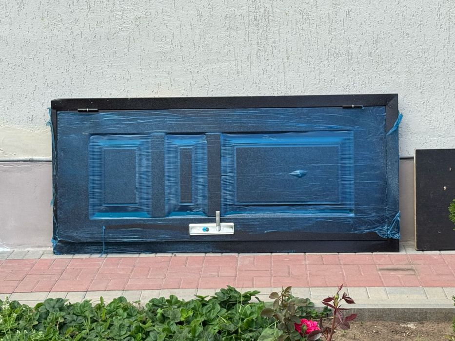 дверь металлическая