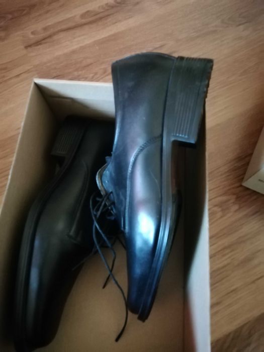 *Pantofi piele naturală, noi pt bărbați- 40 (42/27cm)*