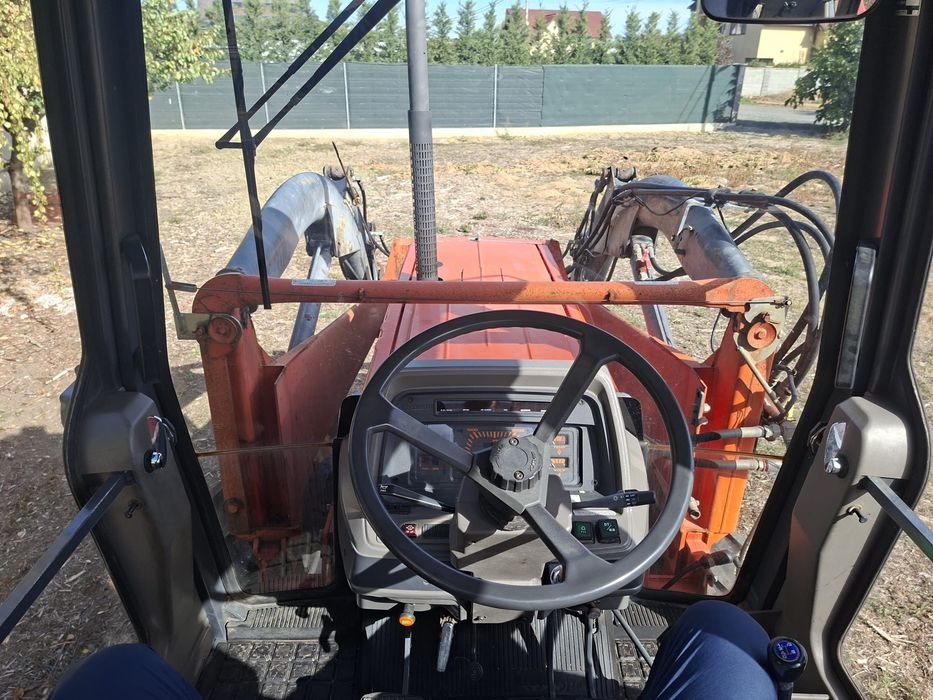 Tractor japonez Kubota 85cp  4x4  Ocazie !