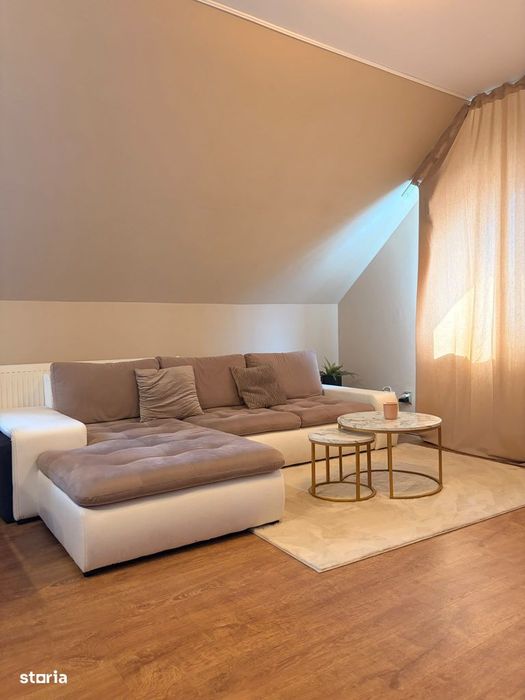 Apartament 3 camere cu scara interioara, mobilat si utilat, parcare — fotografia 1