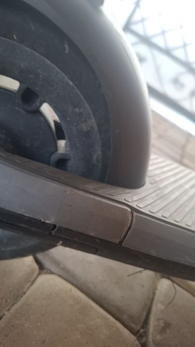 Vand trotineta electirca ninebot sau schimb cu-descriere
