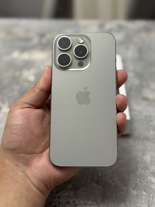 IPHONE 15 pro, 256 gb