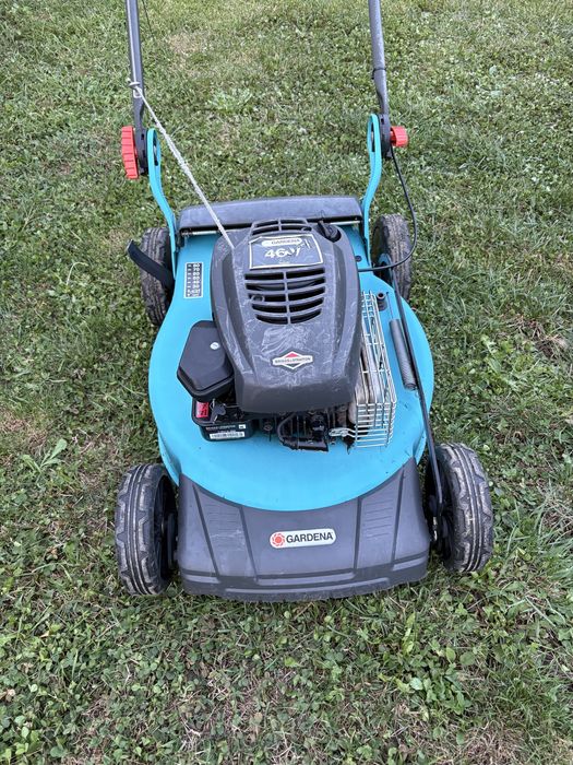 Mașină de Tuns Iarba Gardena 46 V – Motor Briggs & Stratton