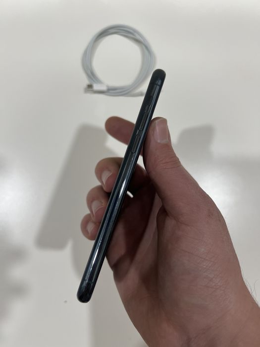 iPhone 11 Pro • Space Gray  • 64GB