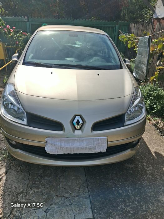 Vand Renault  CLIO 3 in stare foarte buna