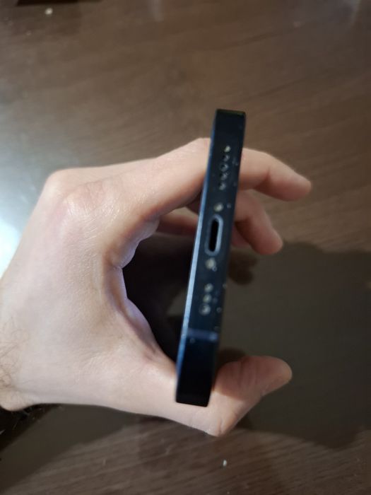 Iphone 13 88% батерия