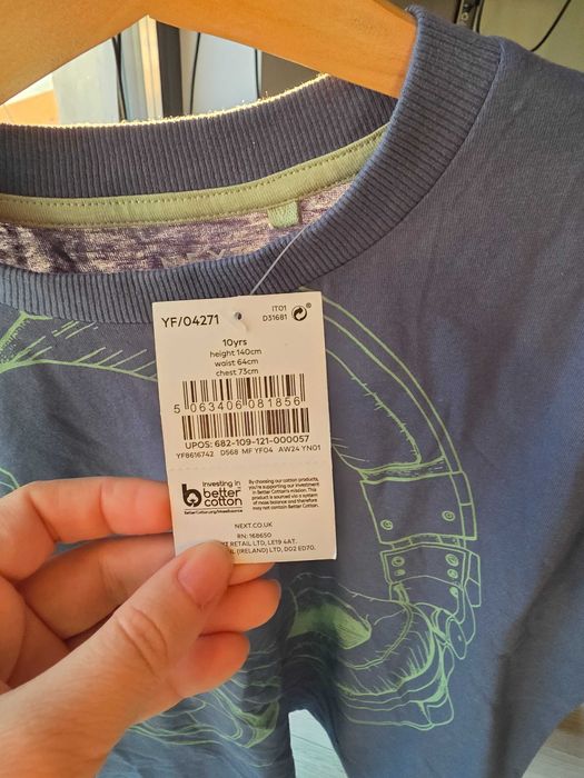 Tricou Next 10 ani nou, cu eticheta