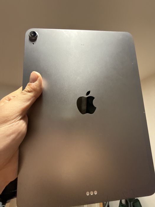 iPad Air 11" M3 256GB (2025)+ Pencil Pro, Bat 100%. Full Box