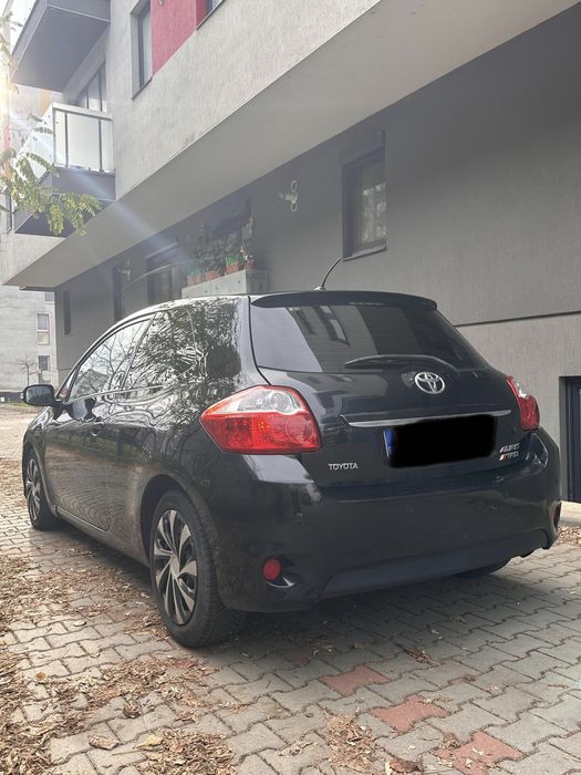 Toyota Auris 2011, motor 2.0D-4D, diesel, hatchback
