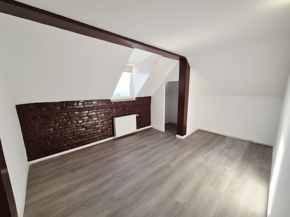 Apartament 3 camere decomandat-81 mp- Copou