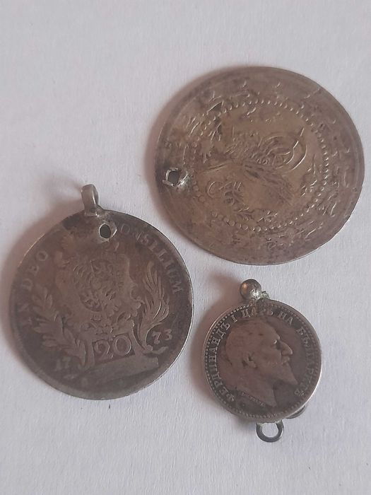 Лот сребърни монети