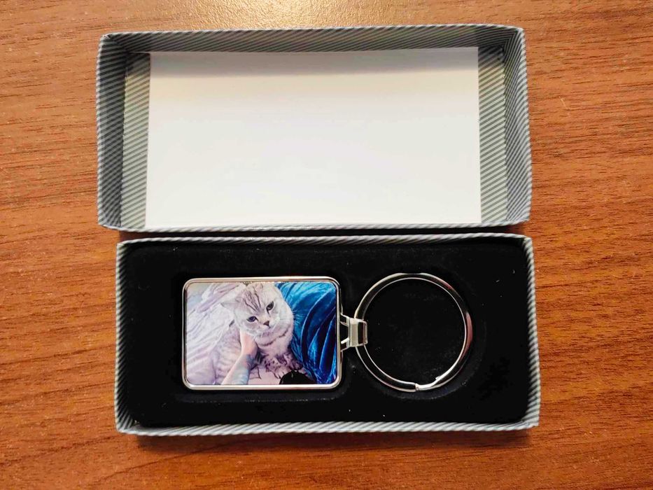 Метален ключодържател с Ваша снимка.