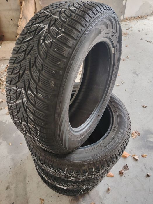 215 60 16 Anvelope iarna Nokian