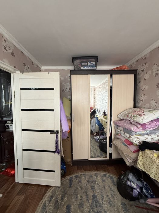 Продается 2ком в 3мкр на 4эт