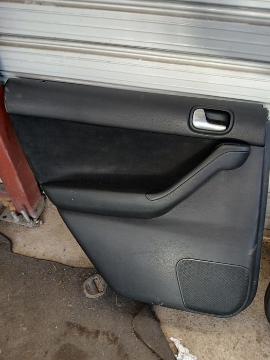 Кори за вратите ауди а3 8л