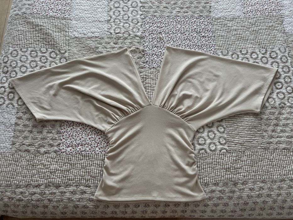Vand bluza dama Zara noua
