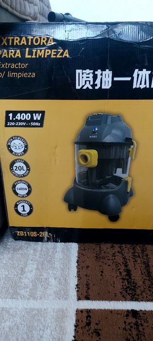 Пылесос с влажной уборкой