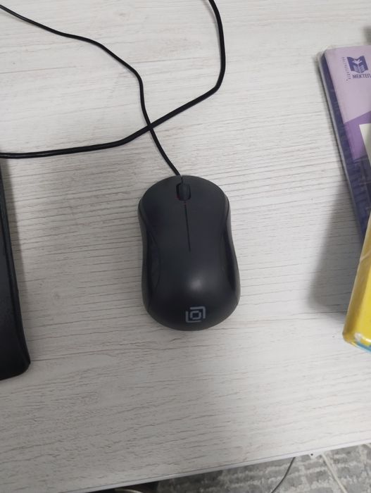 Продам клавиатуру мембранку и мышь