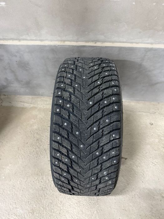 Шина Grenlander ICEDEFENSOR STUD || 245/40 R19 98 T