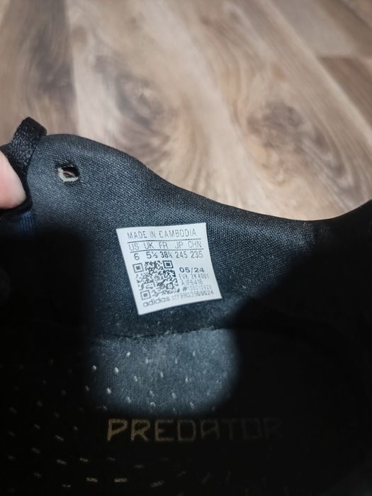 Ghete de fotbal adidas predator
