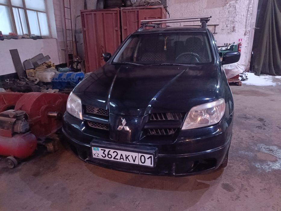 Mitsubishi outlander 2006 г.в.