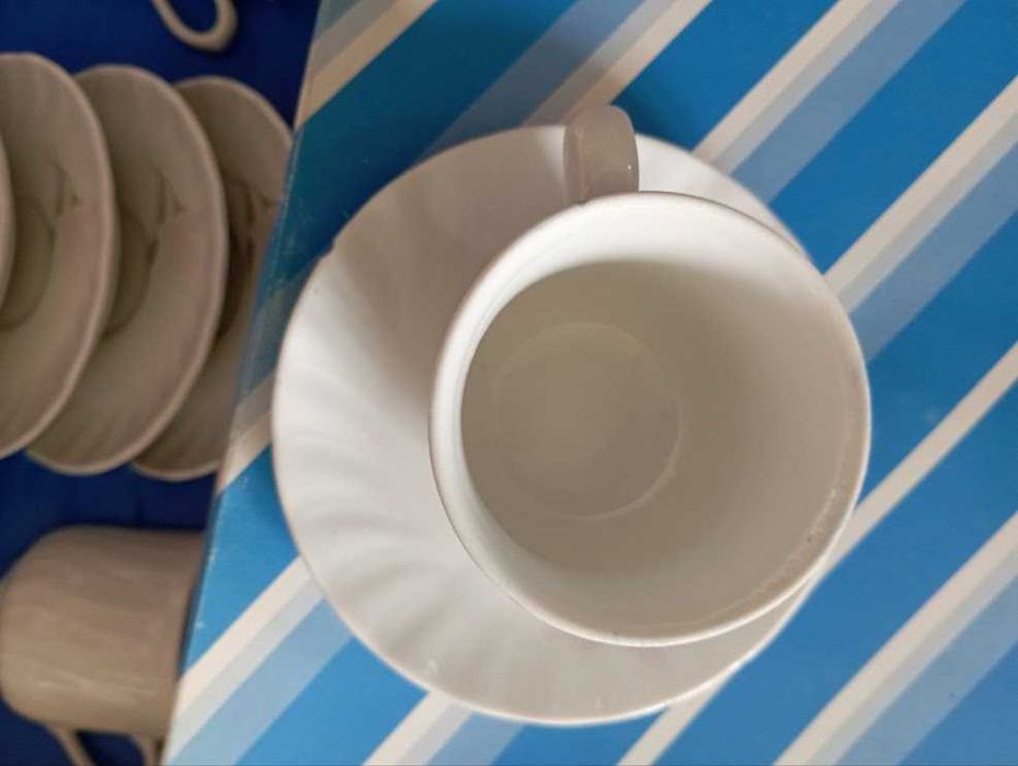 Красив и стилен сервиз