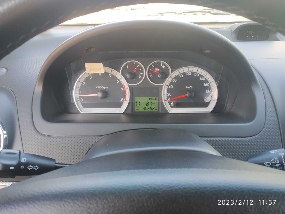 Автомашина сотилади