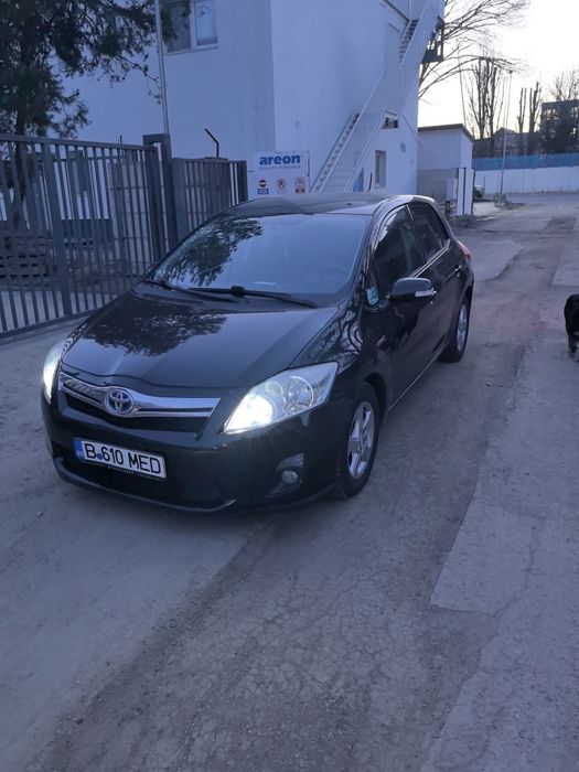 Toyota Auris 2011