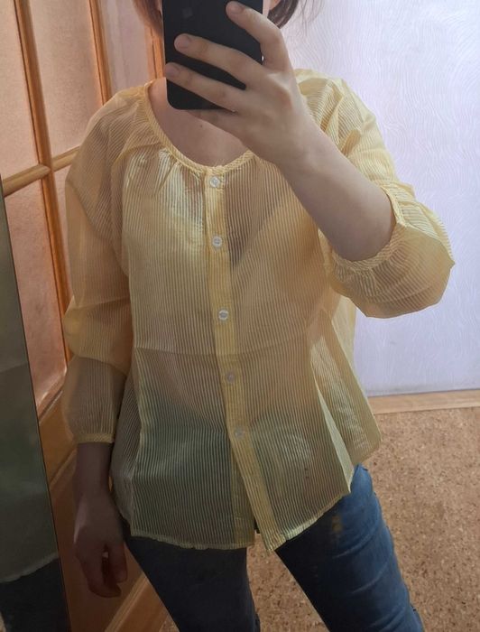 Продам кофты разные