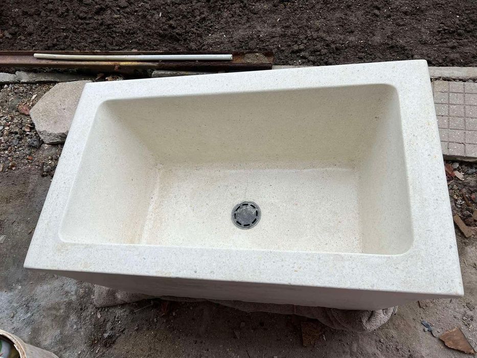 Корито от мозайка шлайфано обработено с импрегнатори   и сифон