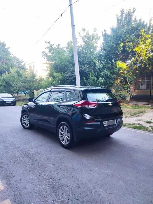Tracker sotiladi
