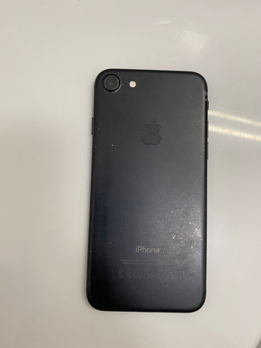 iPhone 7 ,128 GB baterie 100%