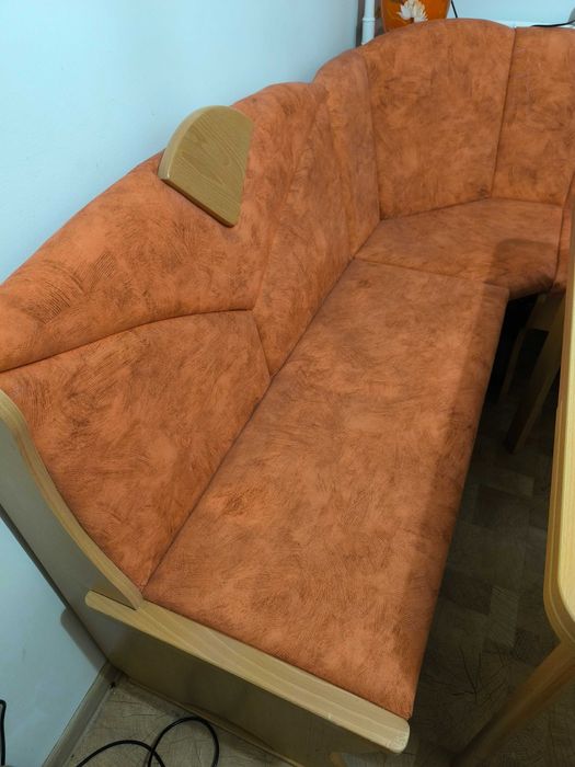 Set coltar Meran Elvila cu masa si scaune