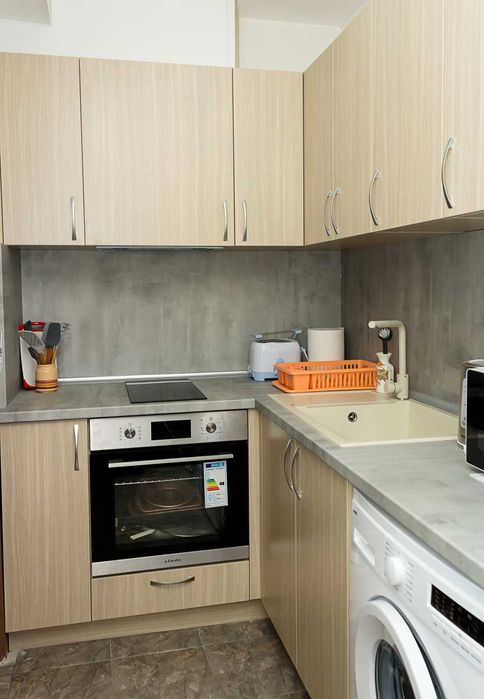 Дава се под наем Едностаен апартамент в к.к. Св.Св. Константин и Елена - 40 кв.м за 350 € - Снимка #5