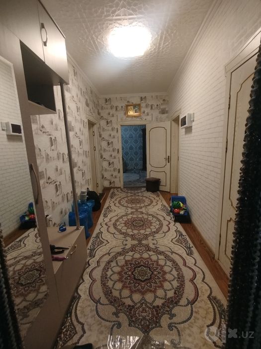 Qarshi shaxridan dom sotiladi