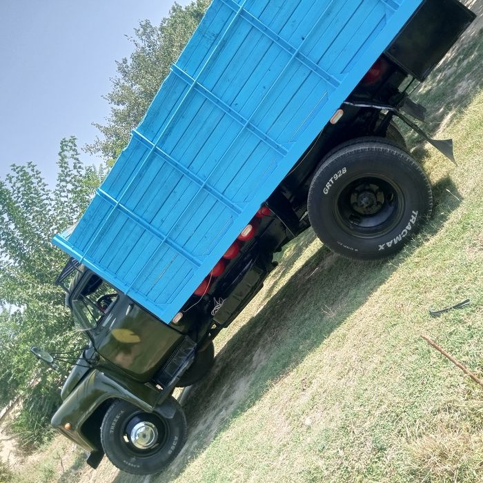 Gaz 53 Holati Yaxshi baloni Yangi Matorda ishi yo'q ishga tayyor