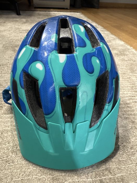 Specialized каска