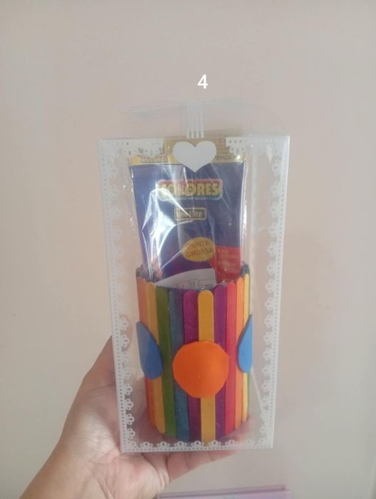 Пластмасови ,стъклен,светещи буркани