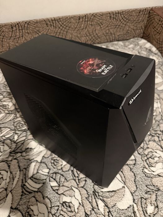 Sistem PC Gaming ASUS ROG Strix