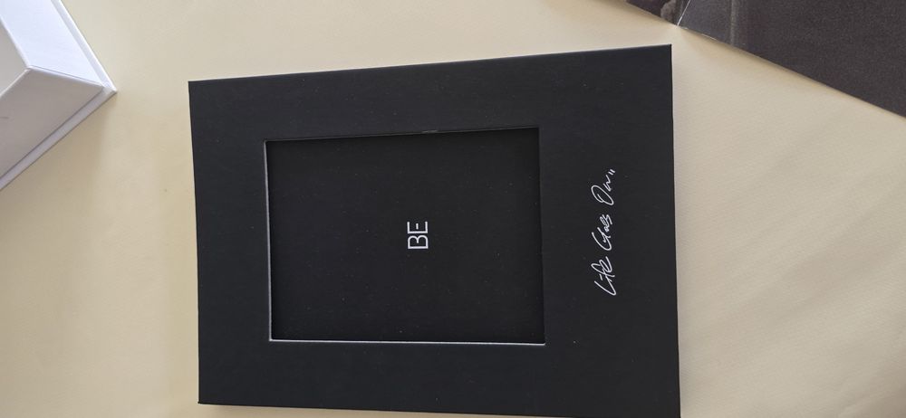 Album BE trupa Bts