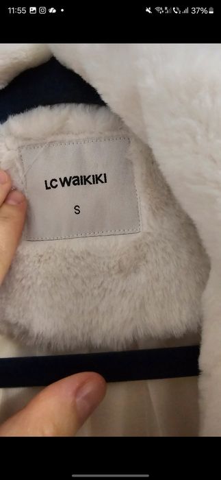 Jacketa pufoasa femei marimea S