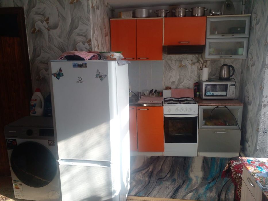 Продам квартиру 1км