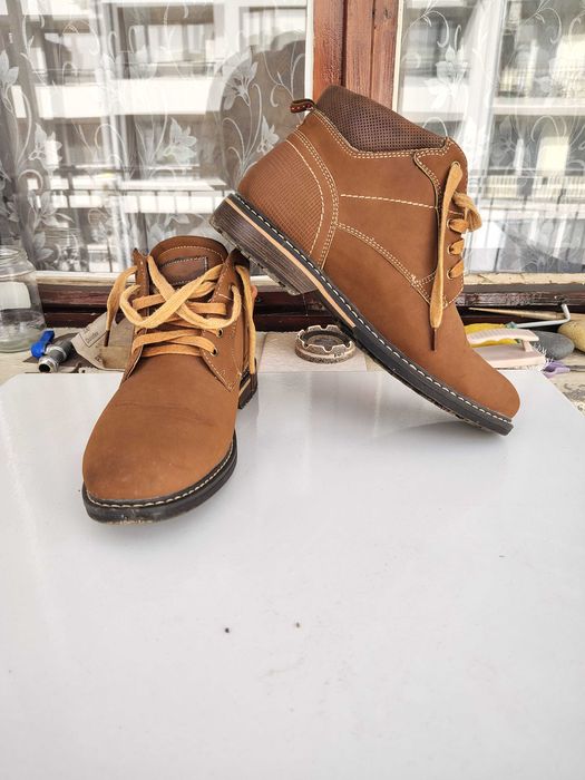 Елегантни мъжки боти