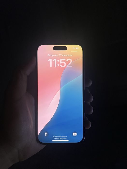 Продам идеальный Iphone 16