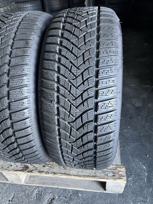 4 anvelope iarna 215/50/17 Dunlop app noi DOT 2025!