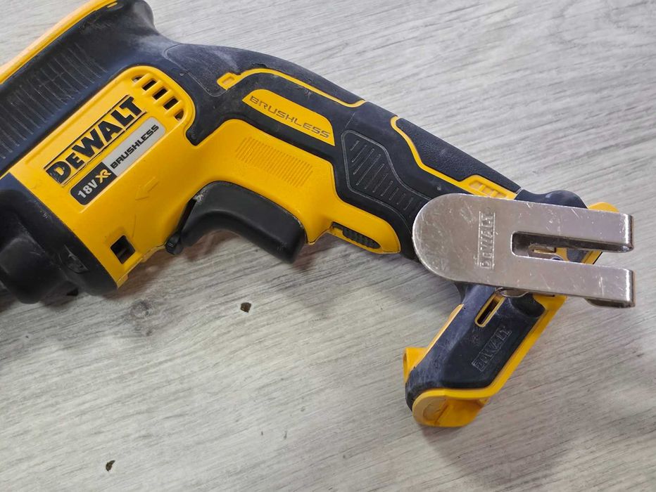 DeWALT DCF620 + батерия DeWALT DCB184 18V 5.0Ah – винтоверт за гипсокартон