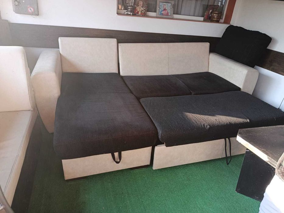 canapea extensibila  sau coltar