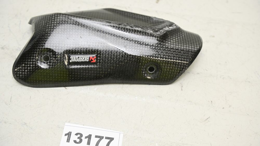 Carena Protectie Evacuare Akrapovic Carbon BMW S1000XR K69 2020 - 2025