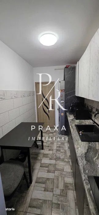 Apartament 2 camere 55 mp utili,  decomandat,  garaj, zona Poligonului
