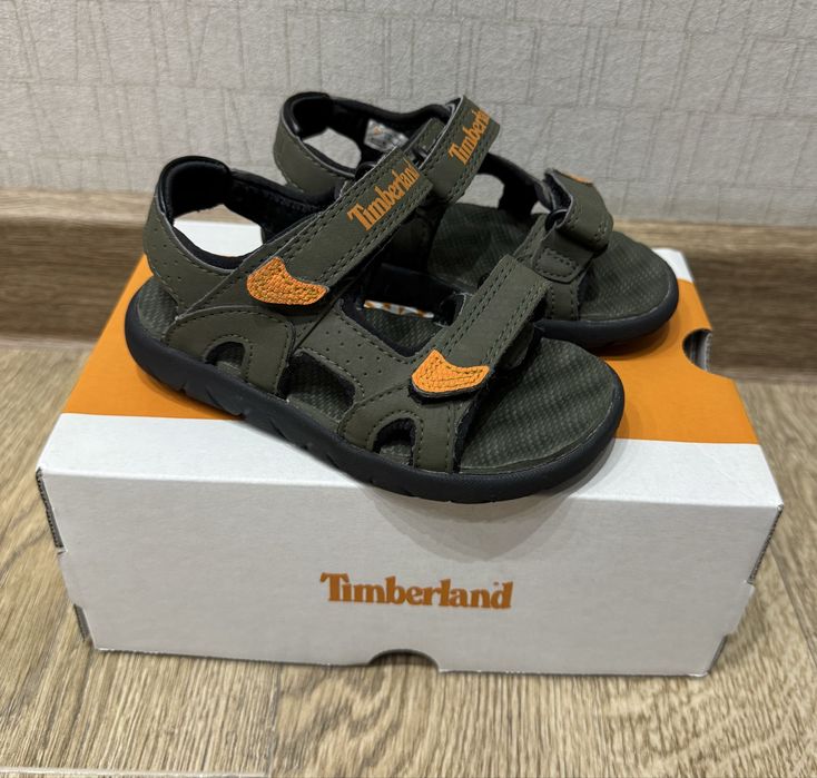 Продается детские сандали Timberland